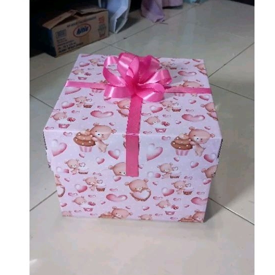 

Hampers Ulang Tahun Premium - Kado ulang tahun - Box kado - kado boneka - kado untuk cewek