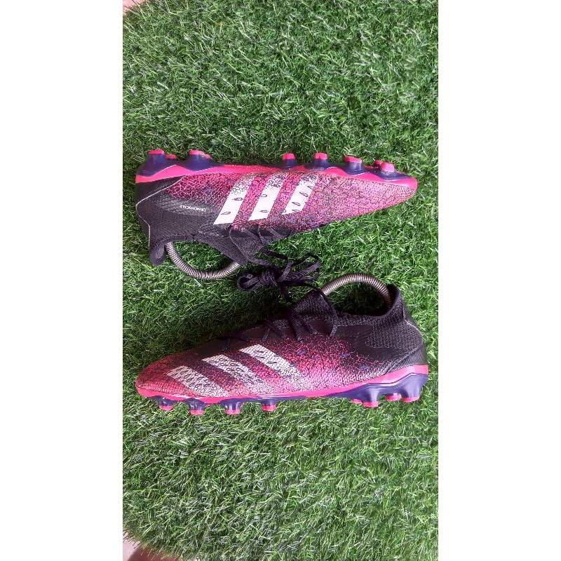 sepatu bola adidas predator second originial