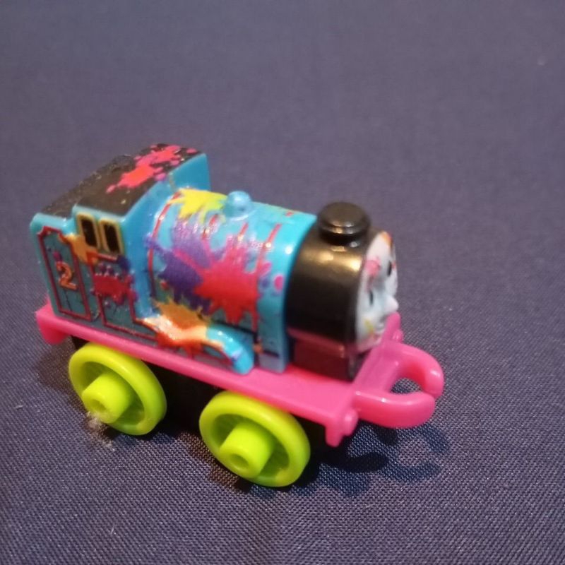 preloved Thomas minis Edward paint