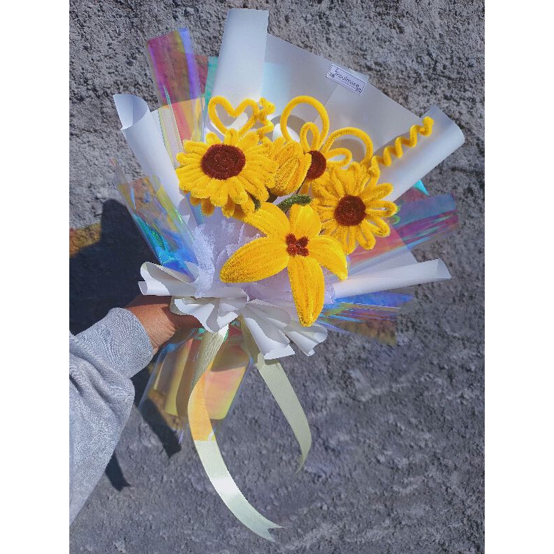 Bunga Kawat bulu/ sunflower kawat bulu/ kawat bulu (yellow tone)