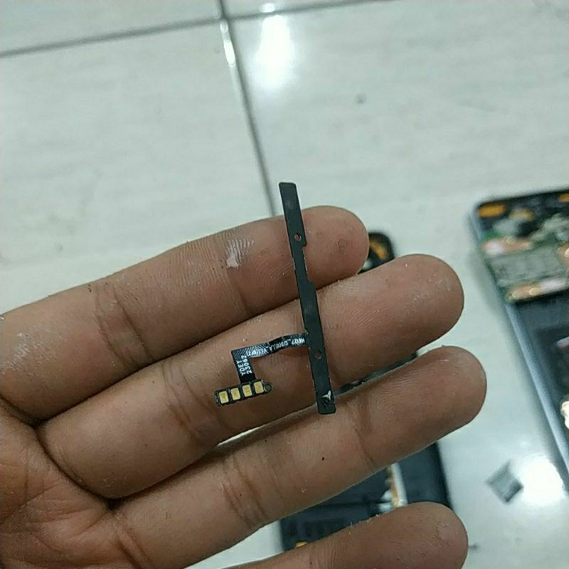 flexible on off bekas infinix smart 7