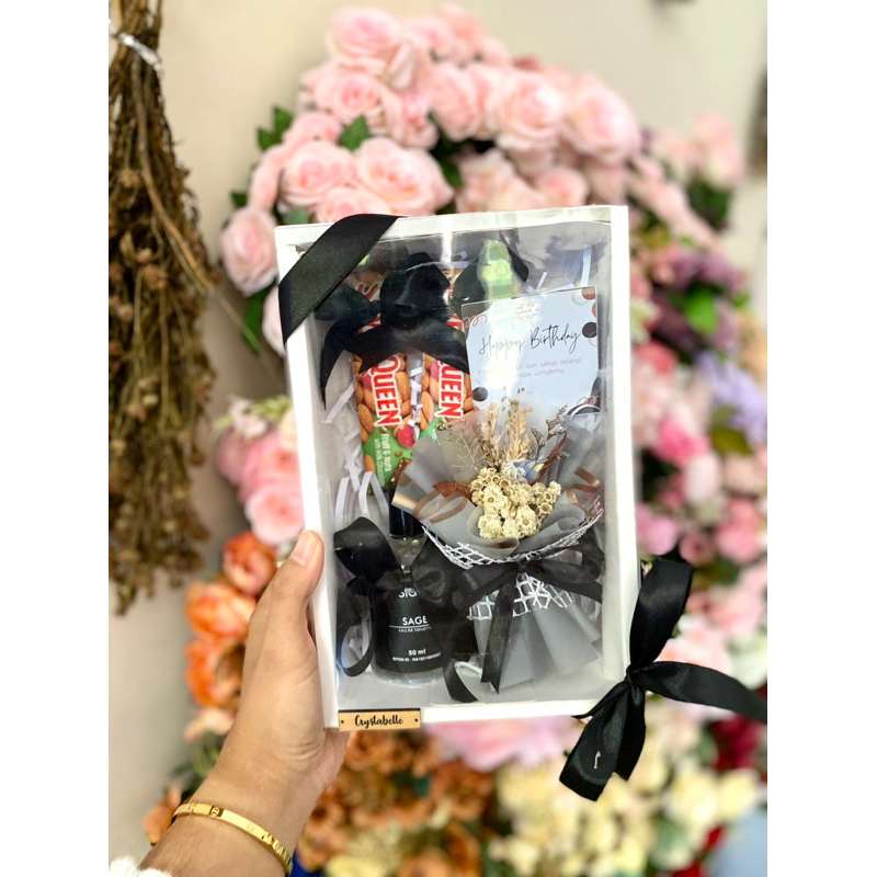 

Box Kado Hampers Cowok Cewek Ulangtahun Birthday Anniversary Murah Box Mika