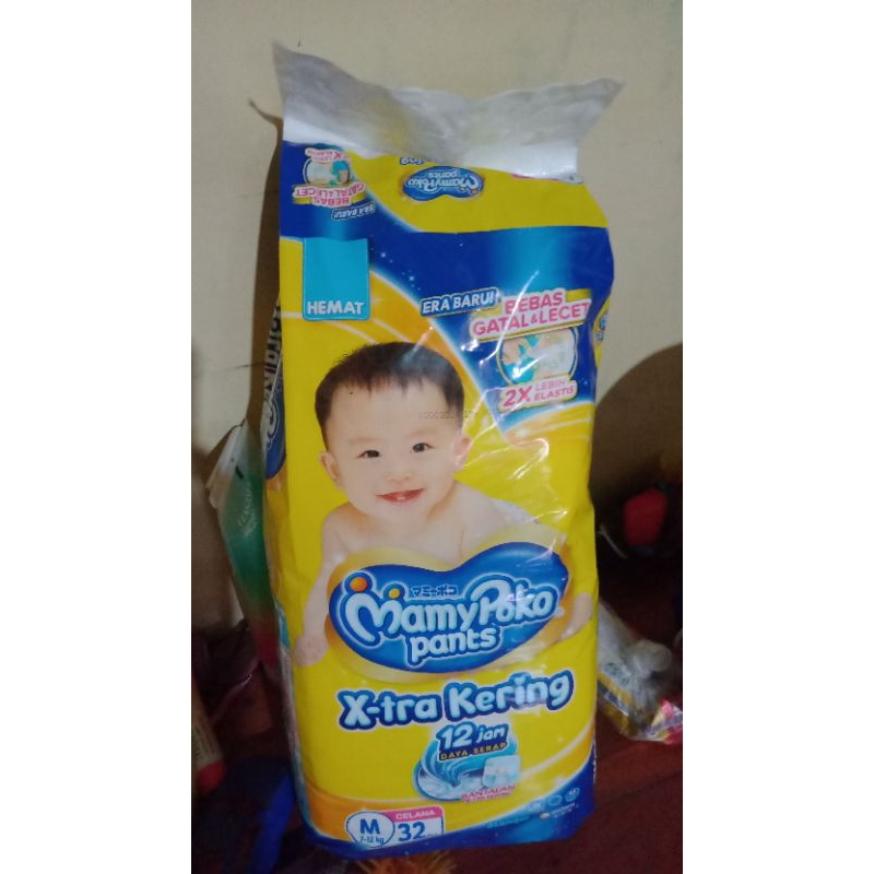 Pampers Mamypoko M32