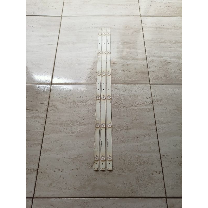 BACKLIGHT - LAMPU BACKLIGHT TV LED SHARP LC32LE260I - LC-32LE260I