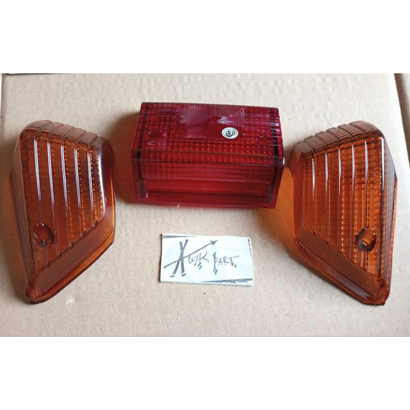 mika riting stop belakang merah Suzuki rc 100 rc bravo