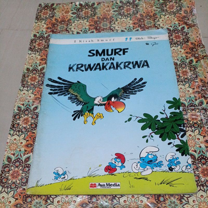 Komik 2 kisah Smurf - Smurf dan krwakakrwa