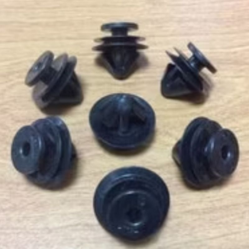 KLIP KANCING DOOR TRIM TOYOTA ALPHARD