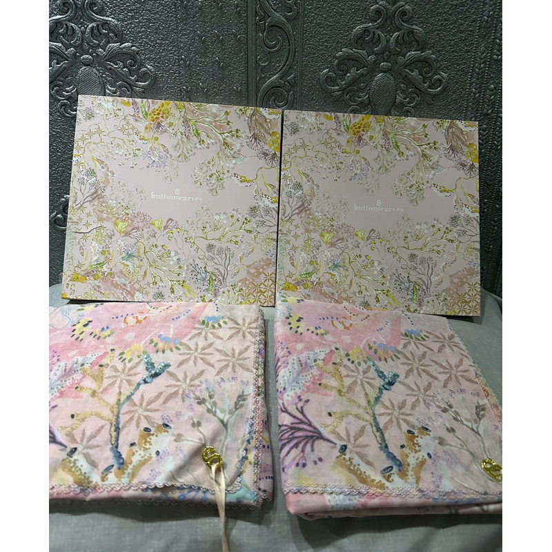 NEW buttonscarves Misool JELLYFISH bestseller