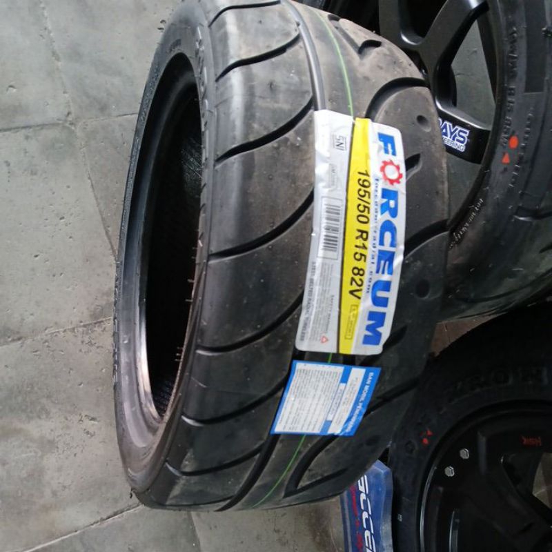 BAN SEMISLICK SPORT FORCEUM 195 50 R15