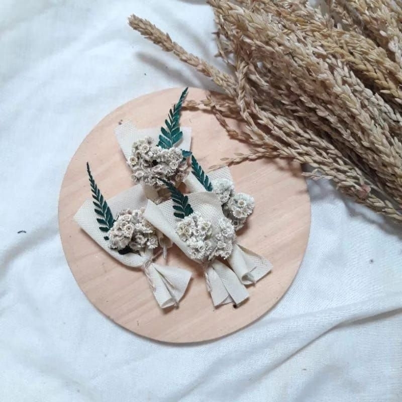 Buket Edelweis Bunga Mini Hampers / Buket Bunga Hampers / Souvenir Buket / Buket Hampers / Buket Ede