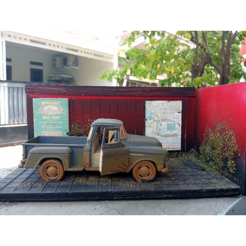 DIORAMA BENGKEL SET DIECAST WELLY CHEVROLET PICKUP TRUK