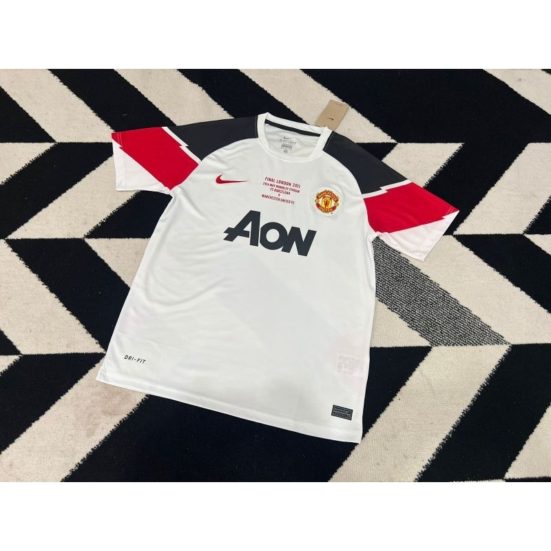 JERSEY BAJU BOLA MU AWAY 2011 FINAL LONDON JERSEY MU AWAY RETRO 2011