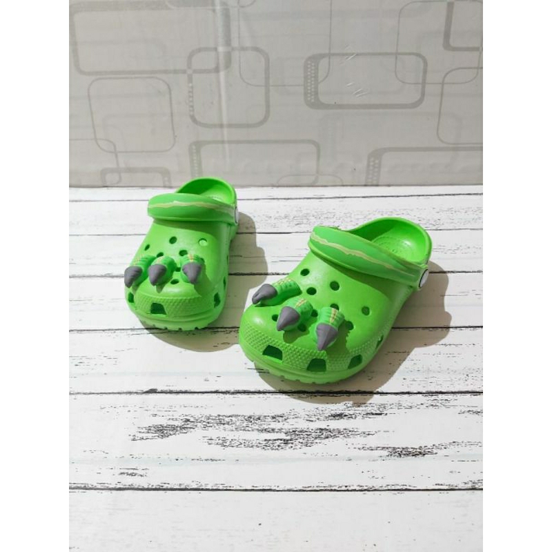 CROCS  CLASSIC I AM DINOSAUR WITH CLAWS CLOG KIDS and JUNIOR / CROCS DINO / CROCS  KAKI DINO