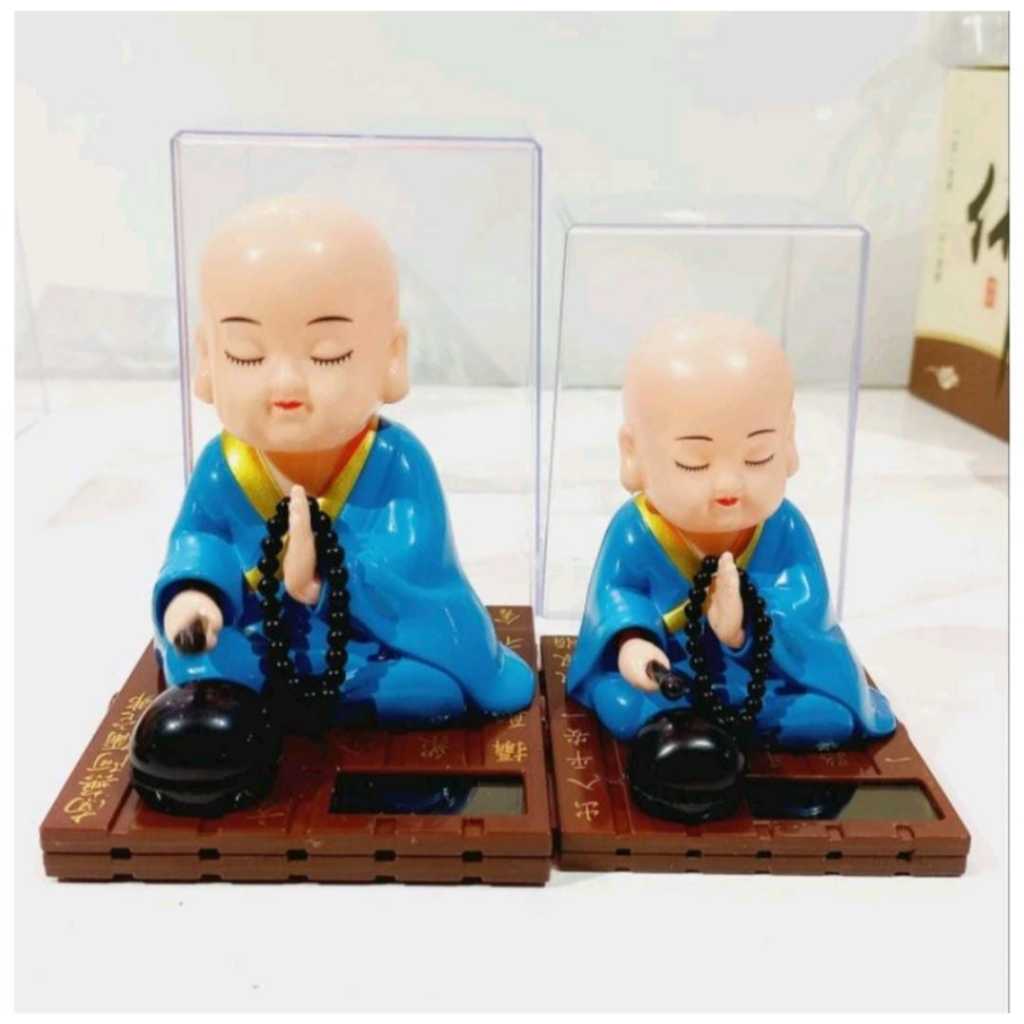 MINIATUR BIKSU GOYANG SOLAR SEL / PAJANGAN BIKSU GOYANG SOLAR CELL