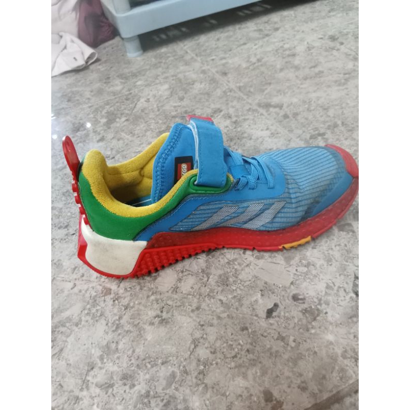 sepatu Adidas lego
