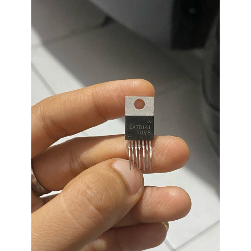 La78141 Original Cabutan IC Regulator LA 78141 Cabutan Cbt