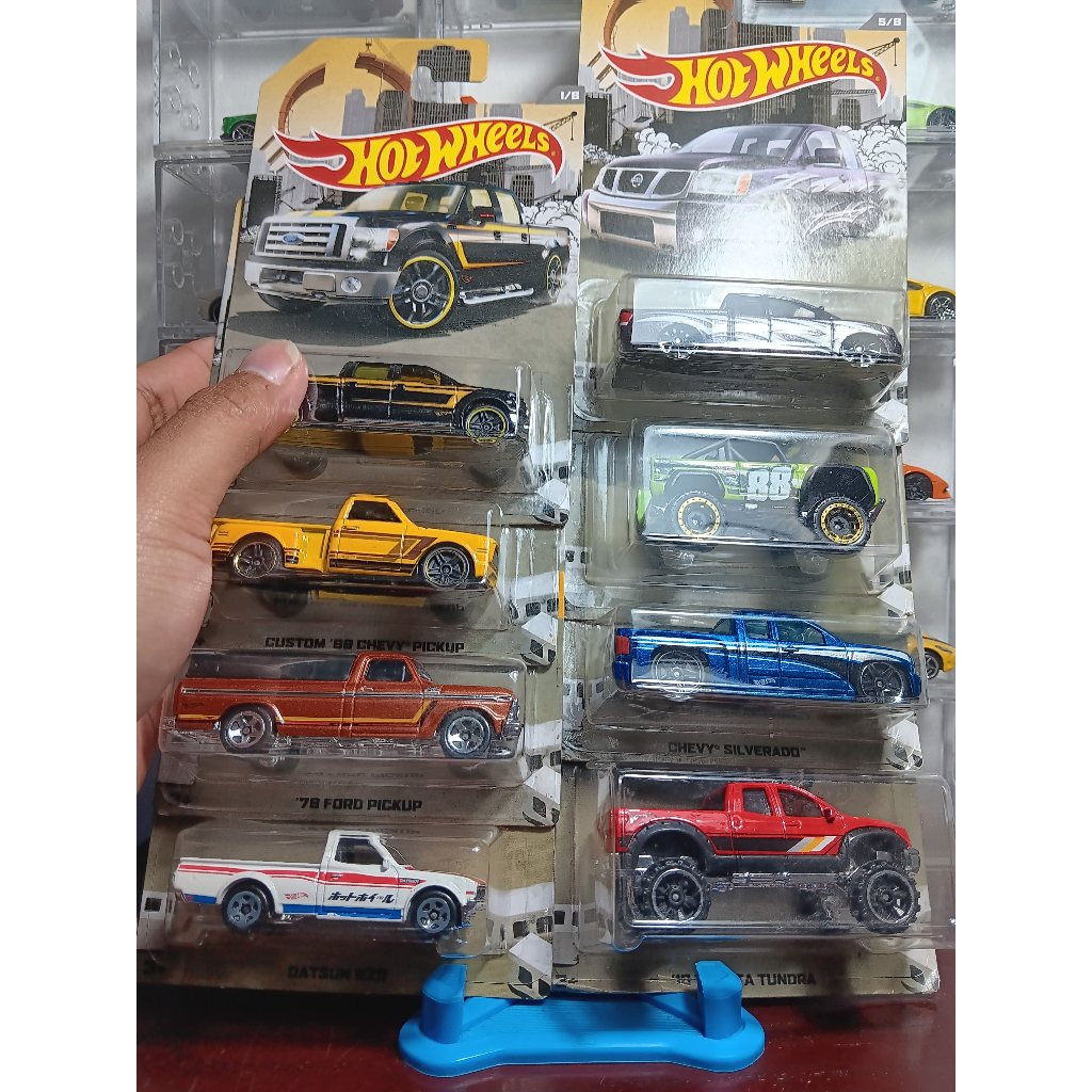 Hotwheels Trucks Series Set Toyota nissan titan ford pickup Silverado bronco datsun 620 ford f-150
