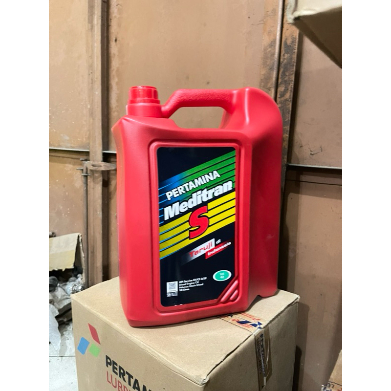 OLI PERTAMINA MEDITRAN S 40 sae 40 10 LITER OLI MESIN DIESEL SOLAR PERTAMINA MEDITRAN S 40