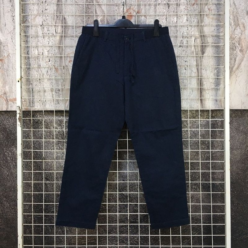 Celana Panjang Formal Ankle Pants Branded Original UNIQLO Anklepants Navy Size M . SDA 05737 Second 