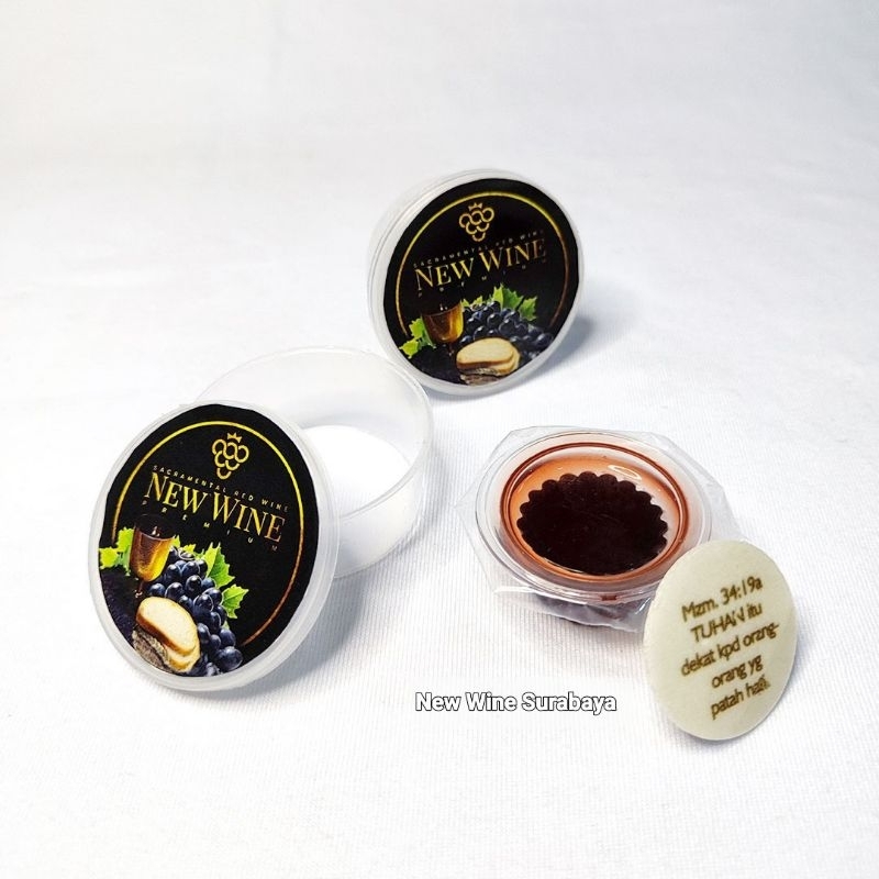 

PAKET CUP NW PREMIUM + HOSTI AYAT KECIL ISI 1