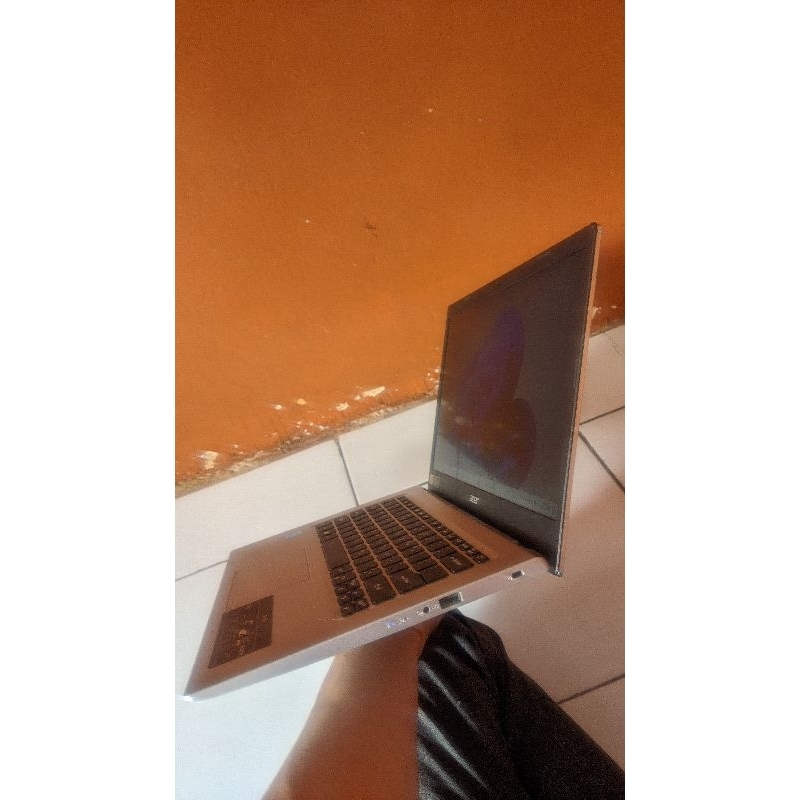 leptop acer aspire 5 second