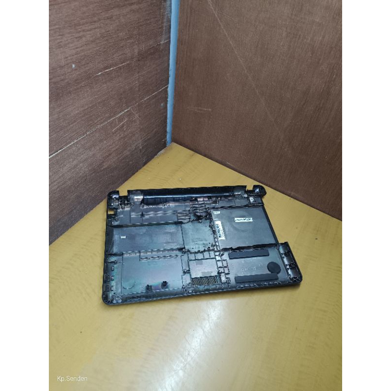 Casing Bawah Bottom Case Laptop Asus X441U X441B
