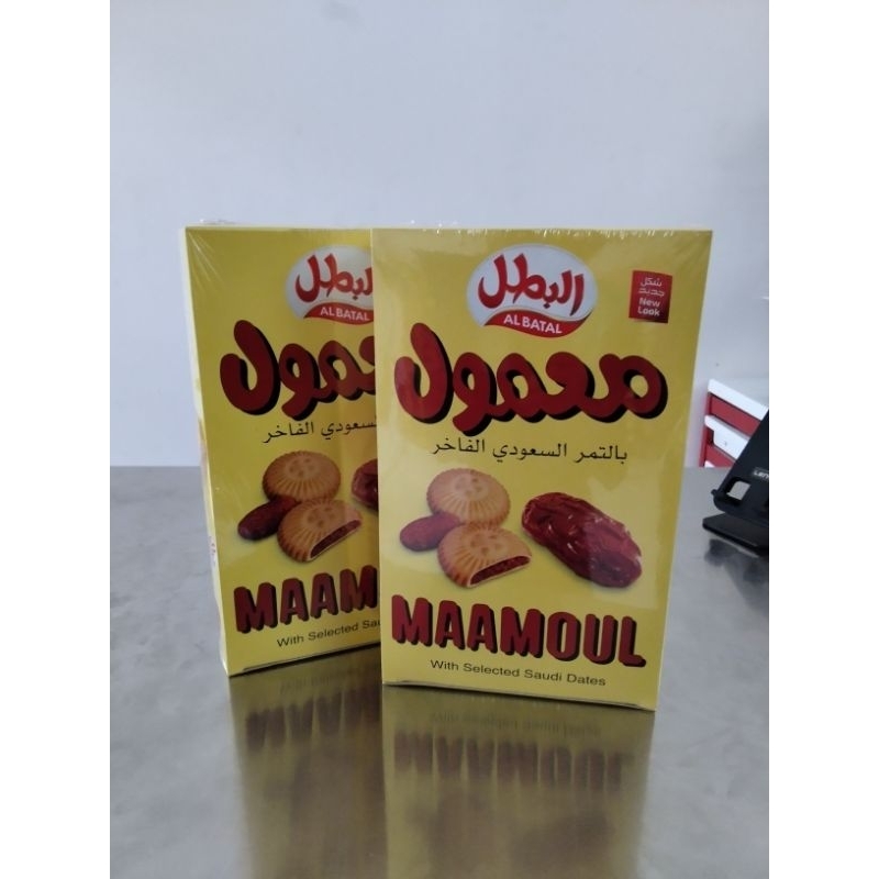 

KUKIS ISI KURMA MAAMOUL WITH SELECTED SAUDI DATES