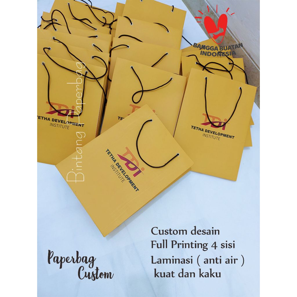 

Custom Paperbag / Paperbag Custom Full Collor Kertas Ivory tebal + Laminasi anti air ( 22 x 30 x 7 cm )