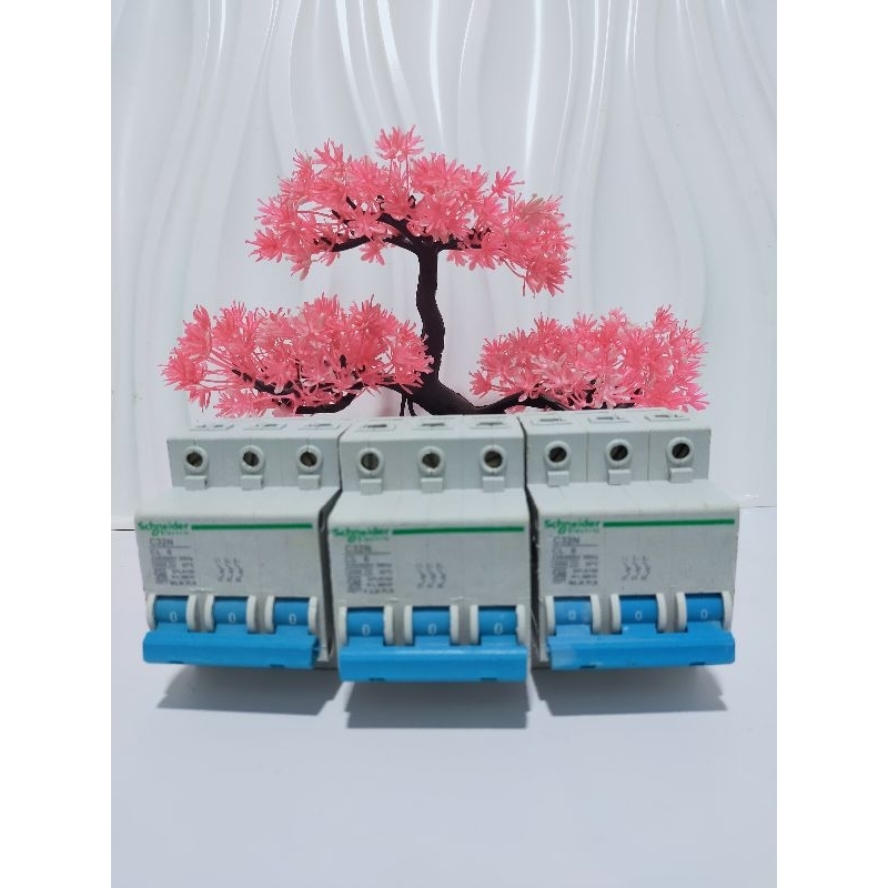 MCB PLN 3phase original second