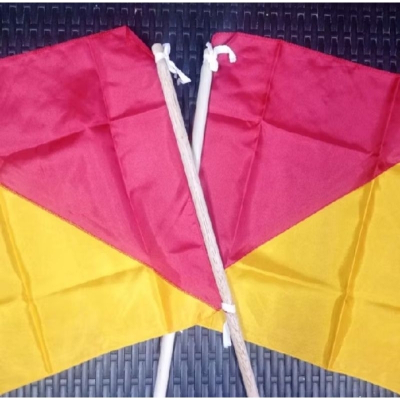 

Tongkat dan Bendera Semaphore (1 set)