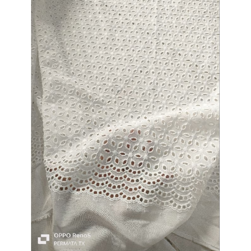 BAHAN KATUN BORDIR/ KAIN KATUN BORDIR KHUSUS BROKEN WHITE AND PUTIH