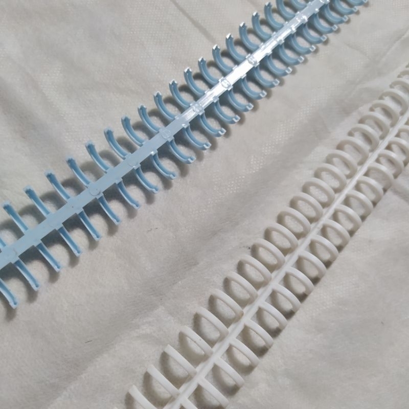 

DIY 12mm Ring Binding Binder Loose Leaf 30 Holes Ukuran A5 A4 B5