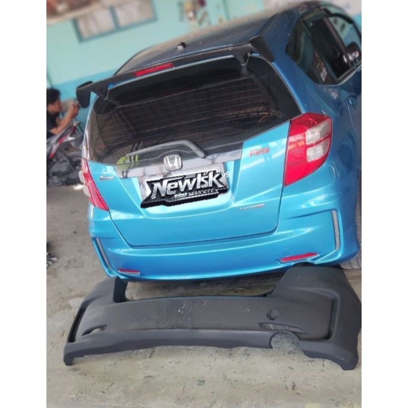 Bemper bodykit belakang jazz ge8 bodykit belakang honda jazz ge8 mmc