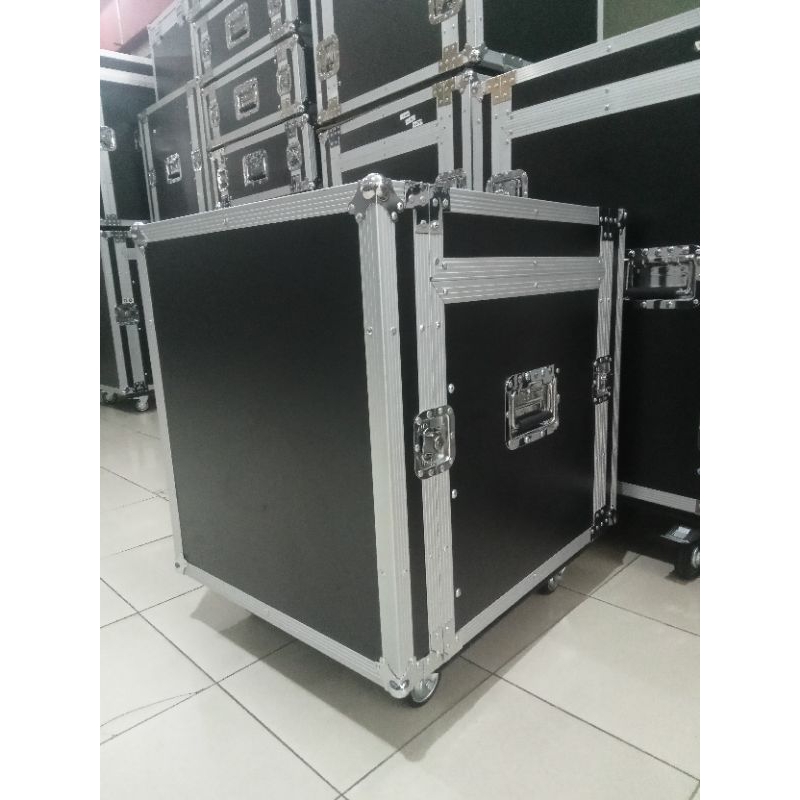 Hardcase sound system 8u + mixer ( Hardcase power mixer )