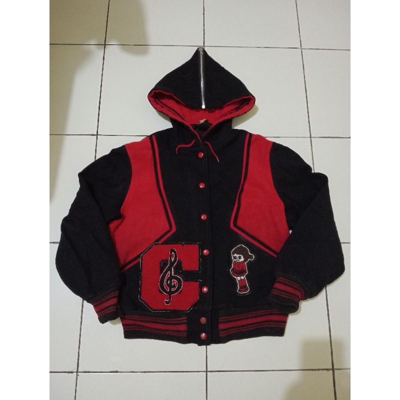 Jaket Varsity Vintage Not Uniqlo