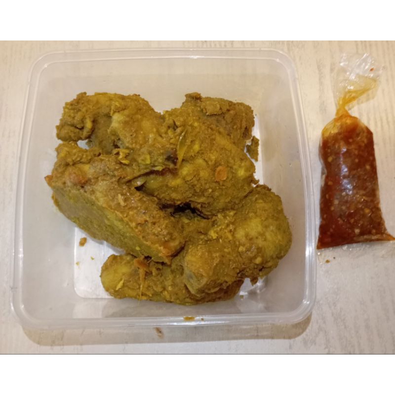 

Ayam Ungkep Marinasi Sereh Bonus Sambal