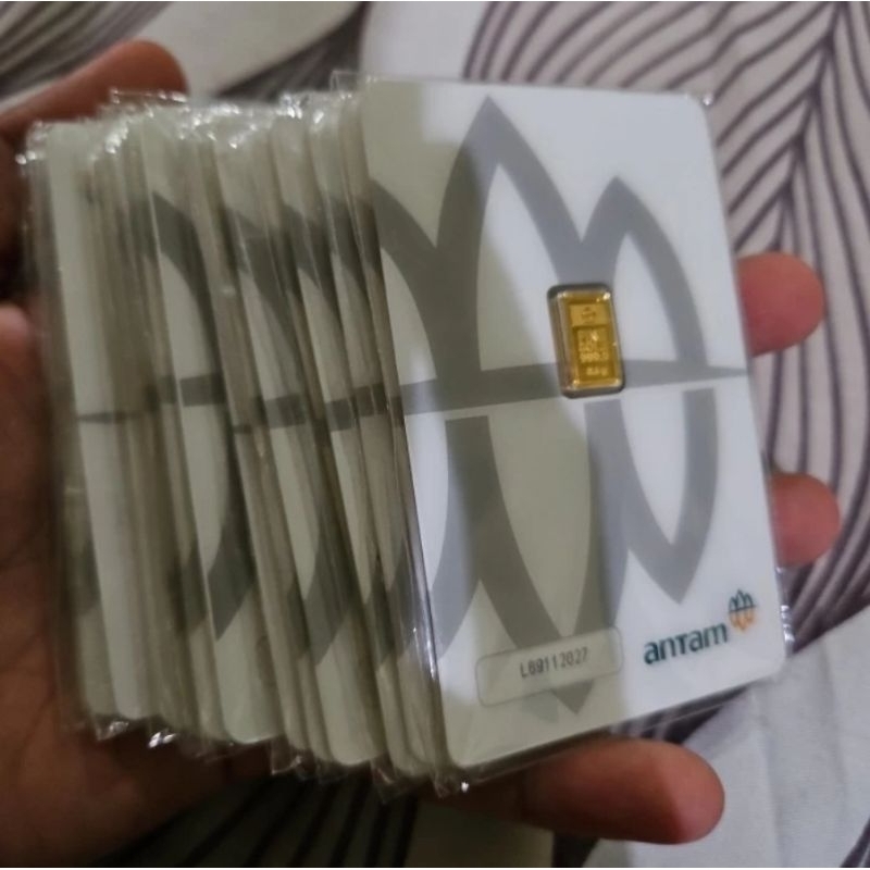 emas antam 0.5 gram