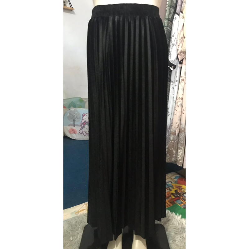 Yueshi Rok Plisket hitam  Bludru / Rok Bludru Premium / Rok Velvet Bludru / Rok Plisket Velvet / Ple