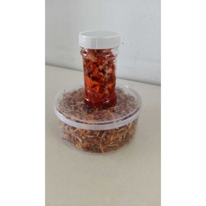 

paket kentang mustofa dan sambel ayam suwir