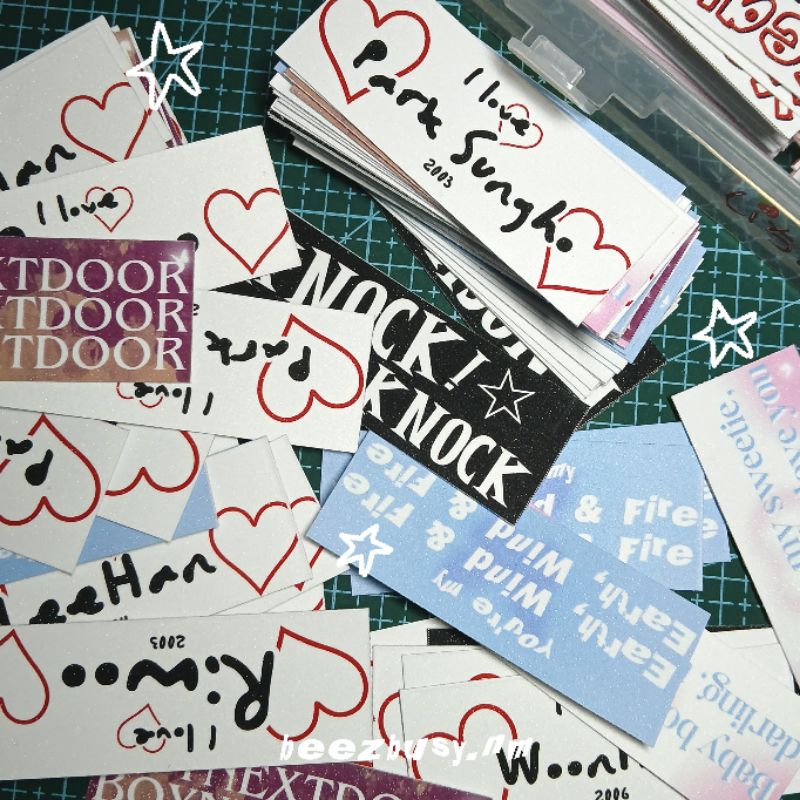 

STICKER VINYL GLITTER BOYNEXTDOOR fanmade