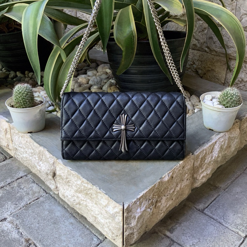 CHROME HEARTS DINNER QUILTED LAMBSKIN LARGE CROSS CLUTCH BAG WOC