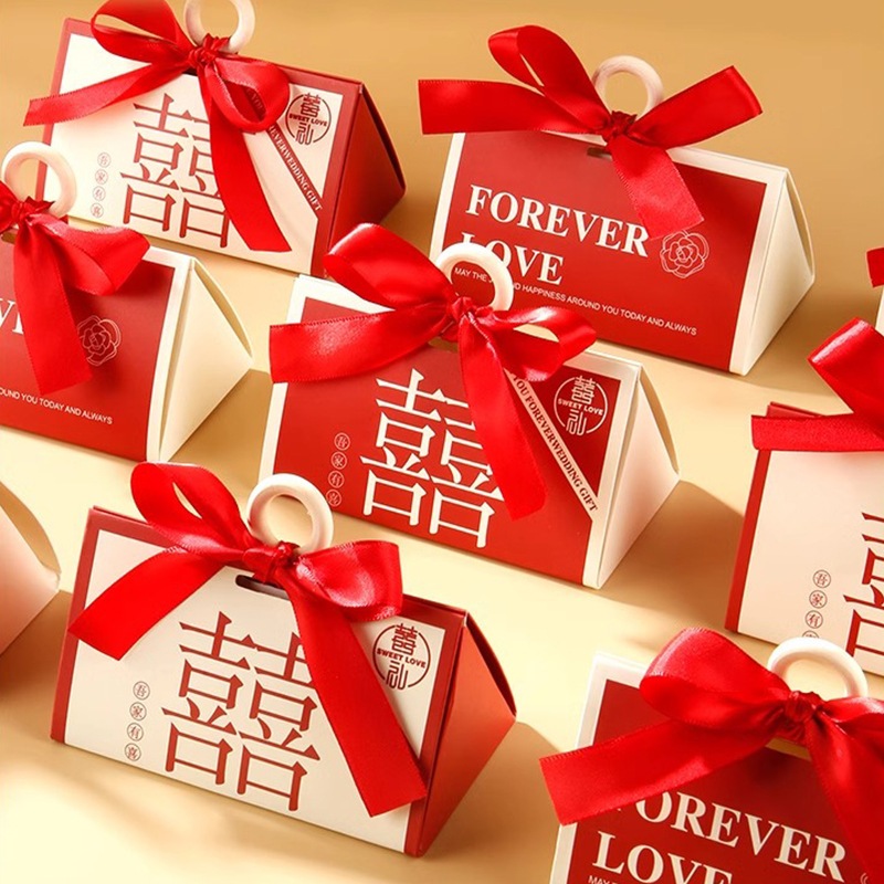 

Tas Box Segitiga Hampers Wedding box chinese kardus engagement Sangjit Tingjing Lamaran Married 13x7x7cm