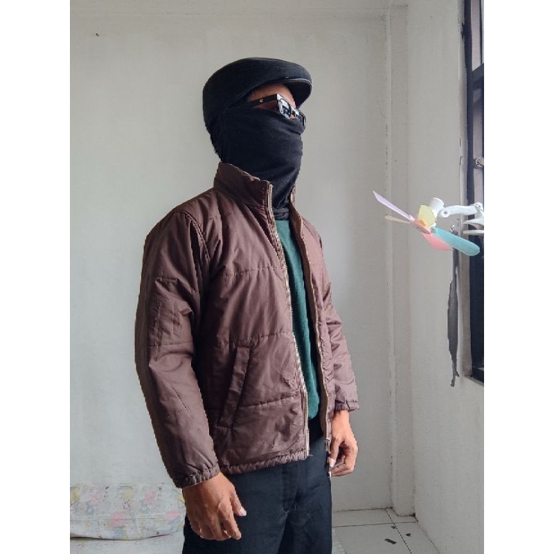 jaket bolak balik uniqlo