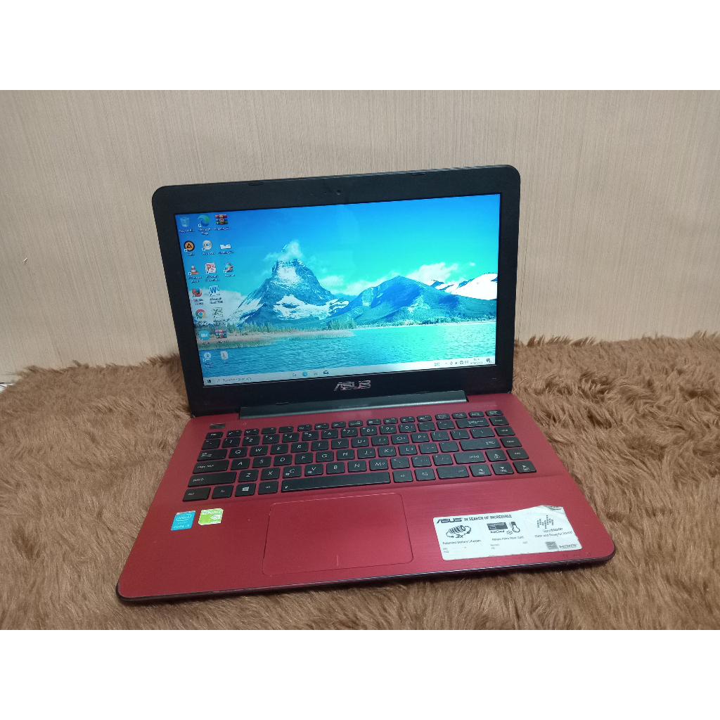 Laptop ASUS A455L ram 6gb hdd 500gb processor intel core i3-4005u NVIDIA GeForce 930M 2GB no minus d