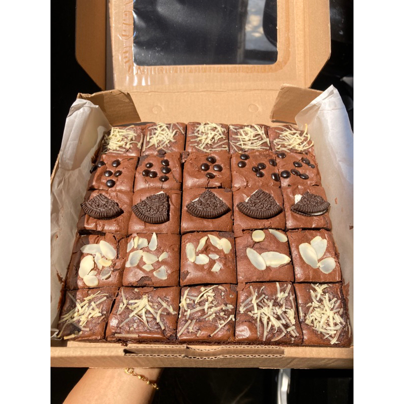 

Fudgy Brownies uk.20x20