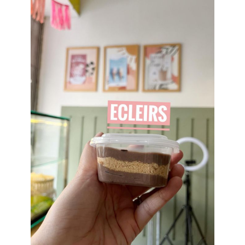 

Dessert Cup Mini Frozen Tiramisu - Cheesecuit - Eclairs - Blueberry
