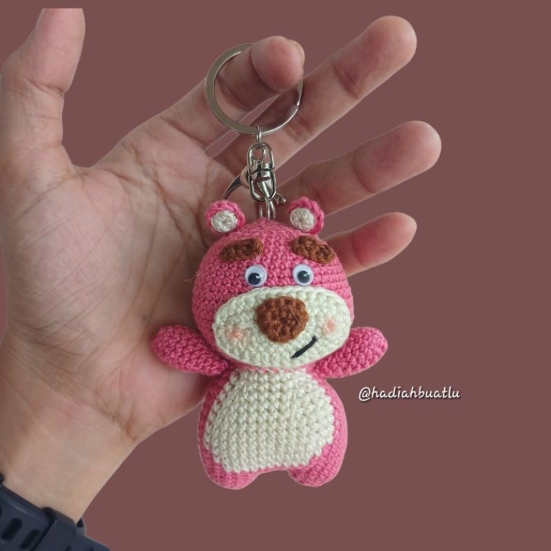 Amigurumi Lotso Keychain || Gantungan kunci Lotso || Lotso crochet Keychain