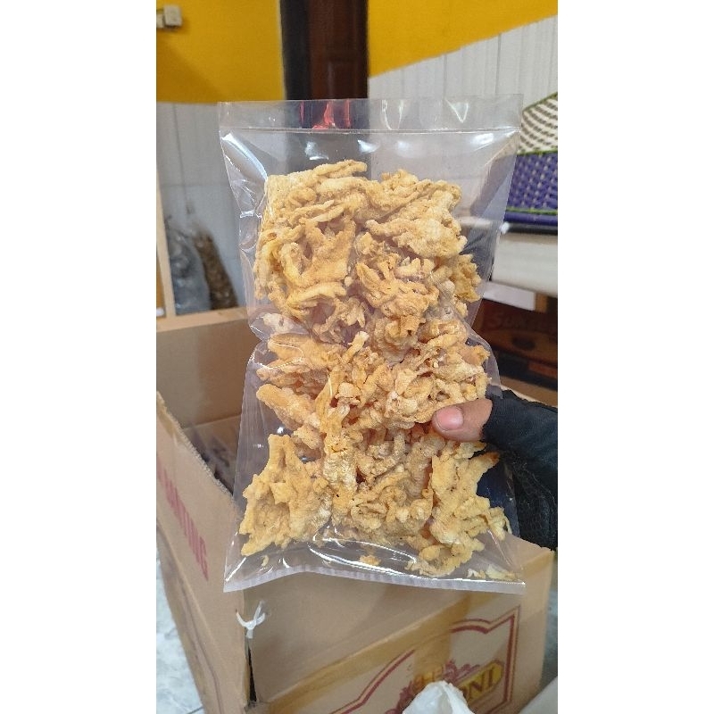 

KRIPIK CEKER AYAM ASLI KHAS SALATIGA 100gr