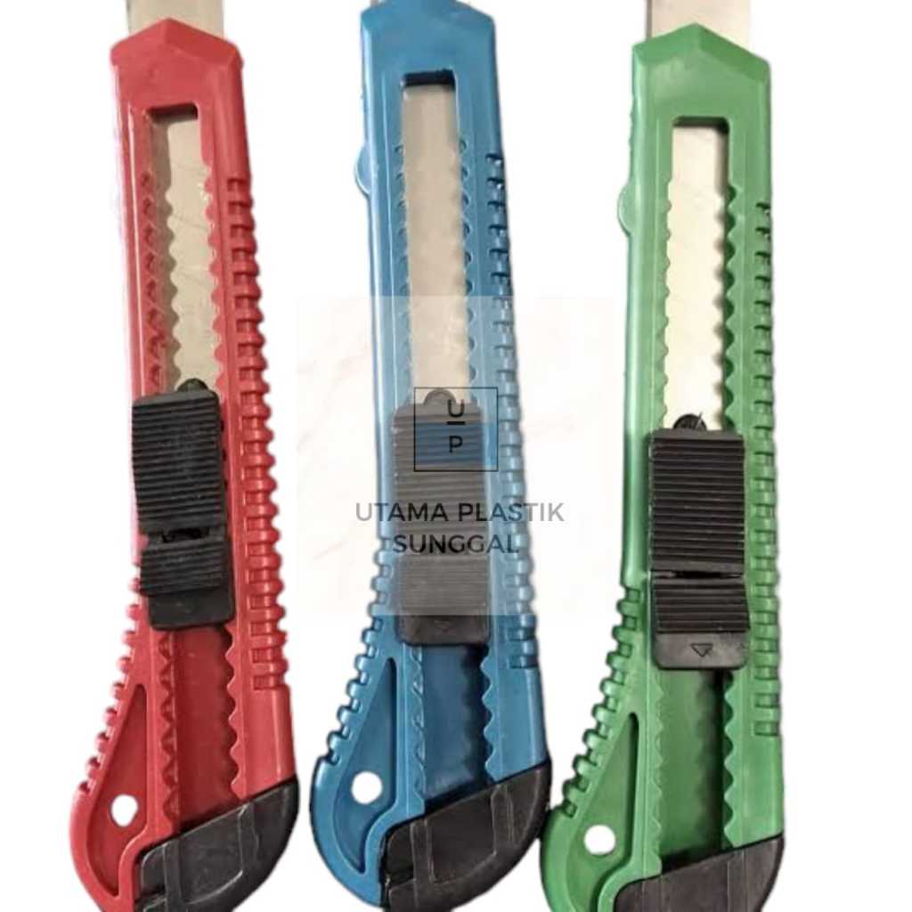 

Pisau Cutter Sailor Man 12 Pcs 1 Papan