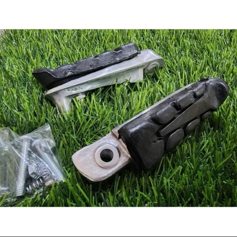 FOOT STEP STEP INJAKAN DEPAN CB 150R,CB 150